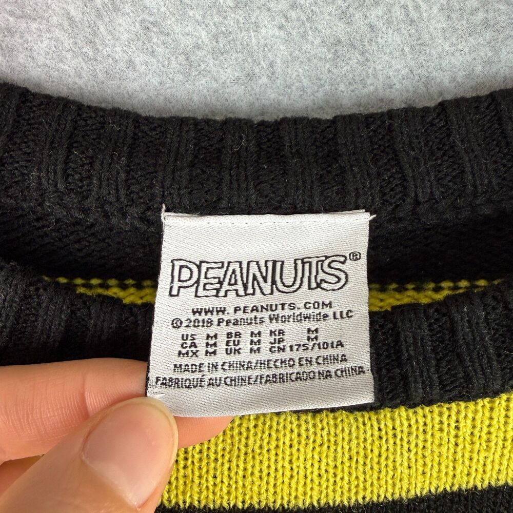 'Peanuts' Snoopy Graphic Yellow/Black Knit Pull Over Sweater Retro Slouchy Sz M - Picture 6 of 9